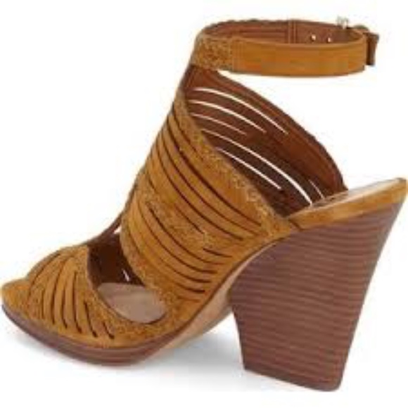 Vince Camuto Janil Deep Rust Sandal size 10 - Picture 3 of 9